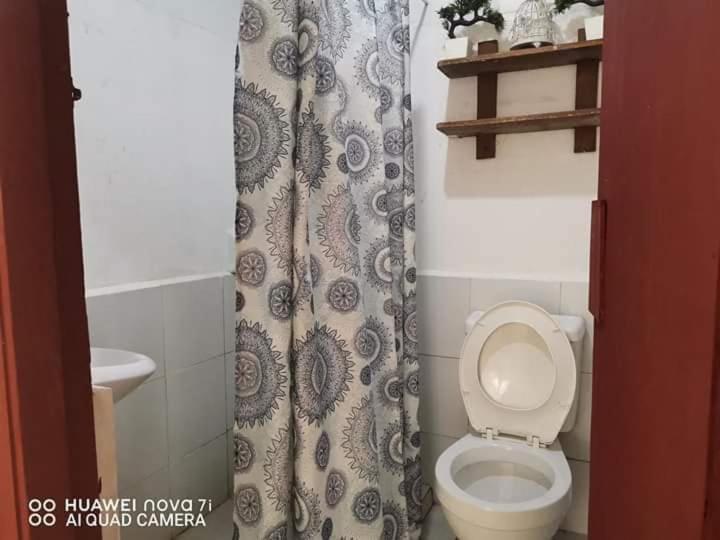 Homestay L1 Staycation In Quezon 1 And 2 Br Manila